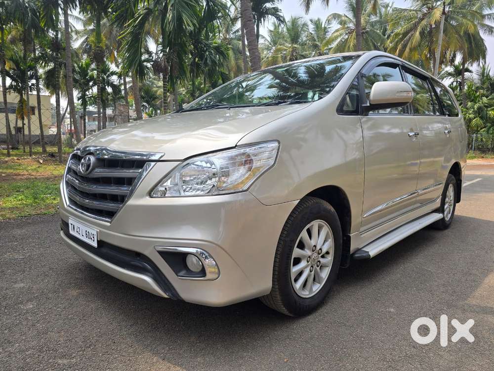 Toyota Innova 2.5 V 8 Str, 2015, Diesel