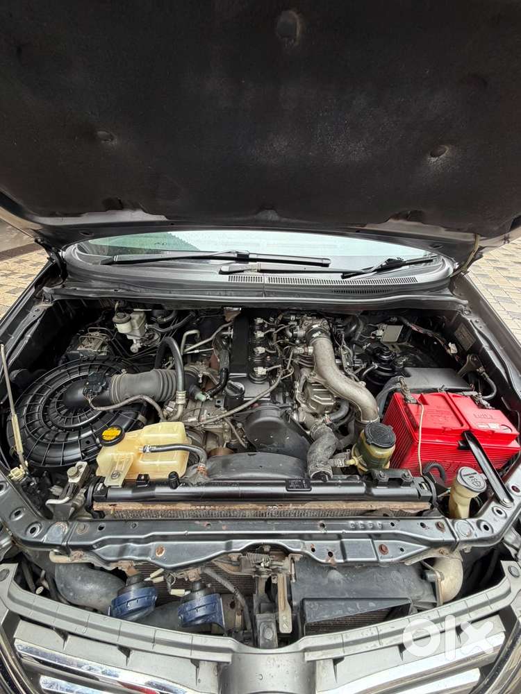 Toyota Innova 2.5 Z Diesel 7 Seater, 2015, Diesel