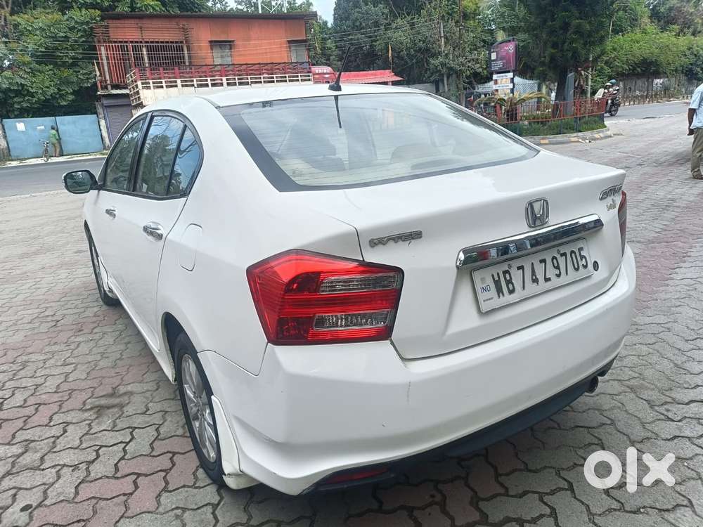 Honda City 1.5 V Mt Sunroof, 2013, Petrol