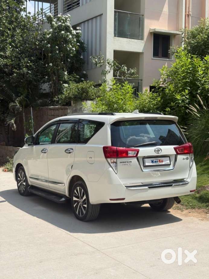 Toyota Innova Crysta 2.4 Z 7 Str, 2022, Diesel