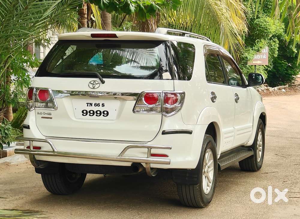 Toyota Fortuner 4x2 At, 2012, Diesel