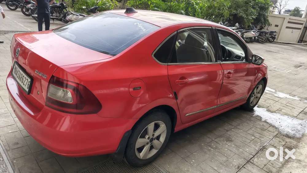 Skoda Rapid Elegance Diesel Dsg Automatic  2014  81,152 Km  ₹2.80 L
