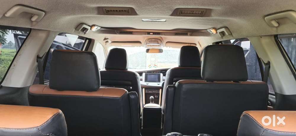 Toyota Innova Crysta 2017 Car