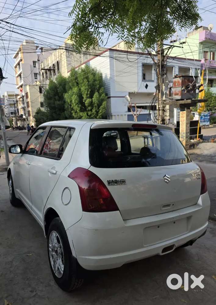 Swift 1.2 Vxi 2007 Manual, 72500 Km