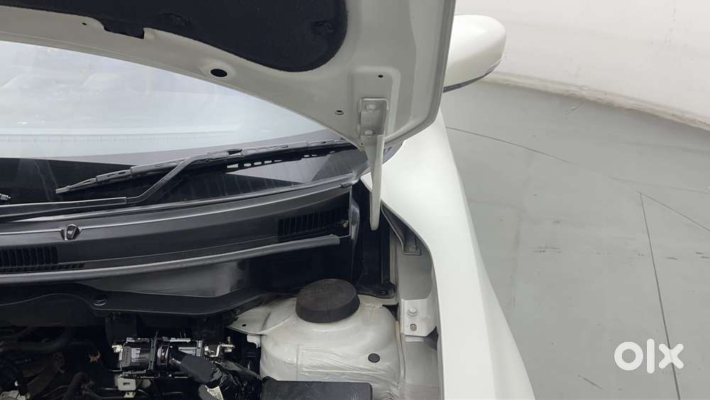 Maruti Suzuki Swift Vvt Vxi, 2023, Petrol