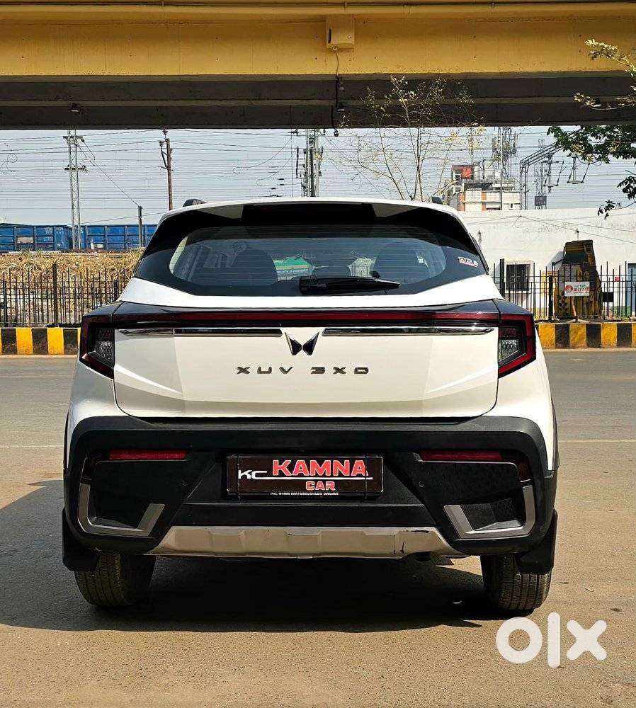 Mahindra Xuv 3xo Ax5 Ds Mt, 2025, Diesel
