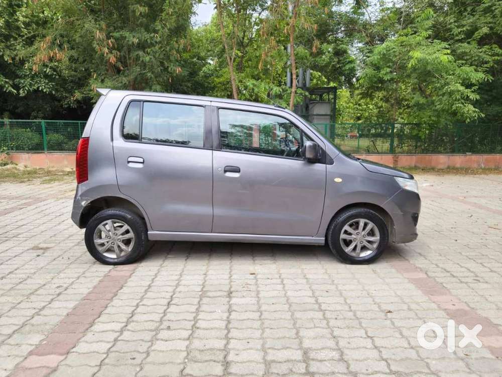 Maruti Suzuki Wagon R Vxi Plus, 2017, Petrol