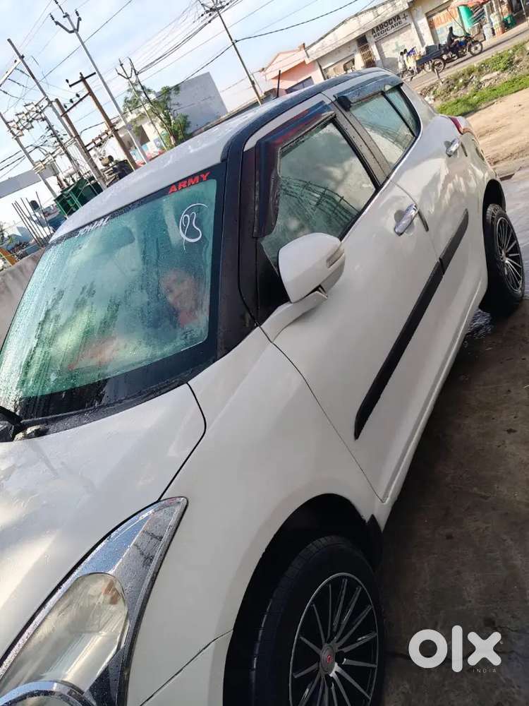 Maruti Suzuki Swift 2014 Petrol 71000 Km Driven