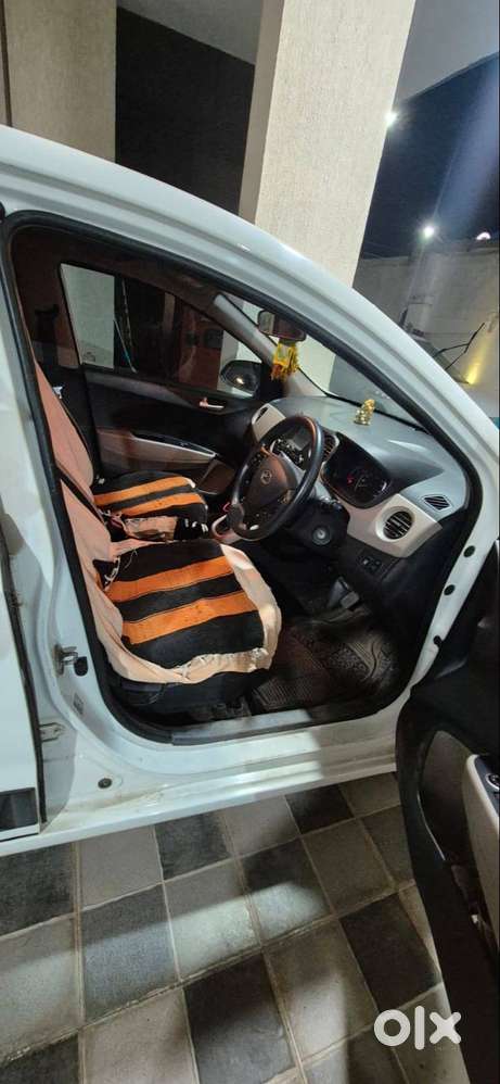 Hyundai Grand I10 2017 Cng & Hybrids Good Condition