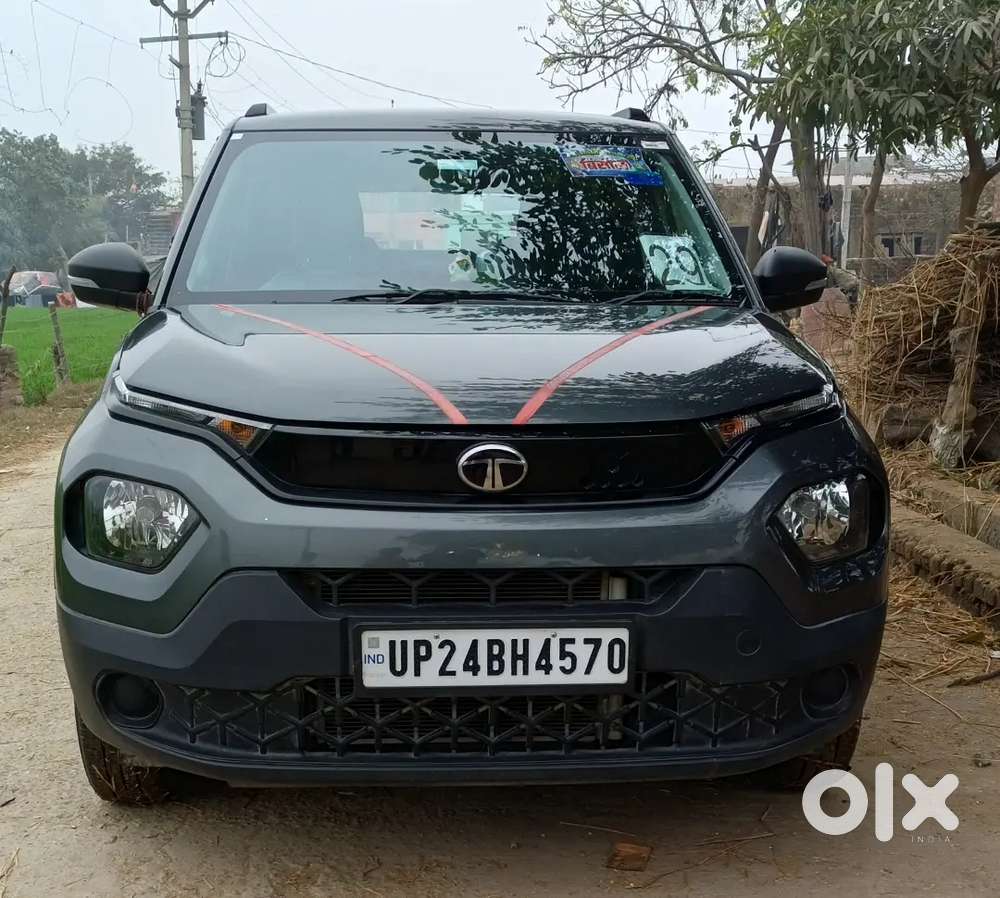 Gadi Me Koi Scratch Nhi Hai Ek Daam Saaf Condition Hai