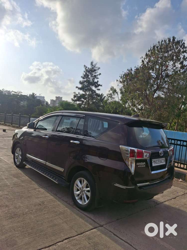 Toyota Innova Crysta 2.4 V 8 Str, 2018, Diesel