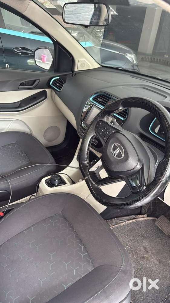 Tata Ev 36,850 Kms , 3 Year Old , All Company Fitted