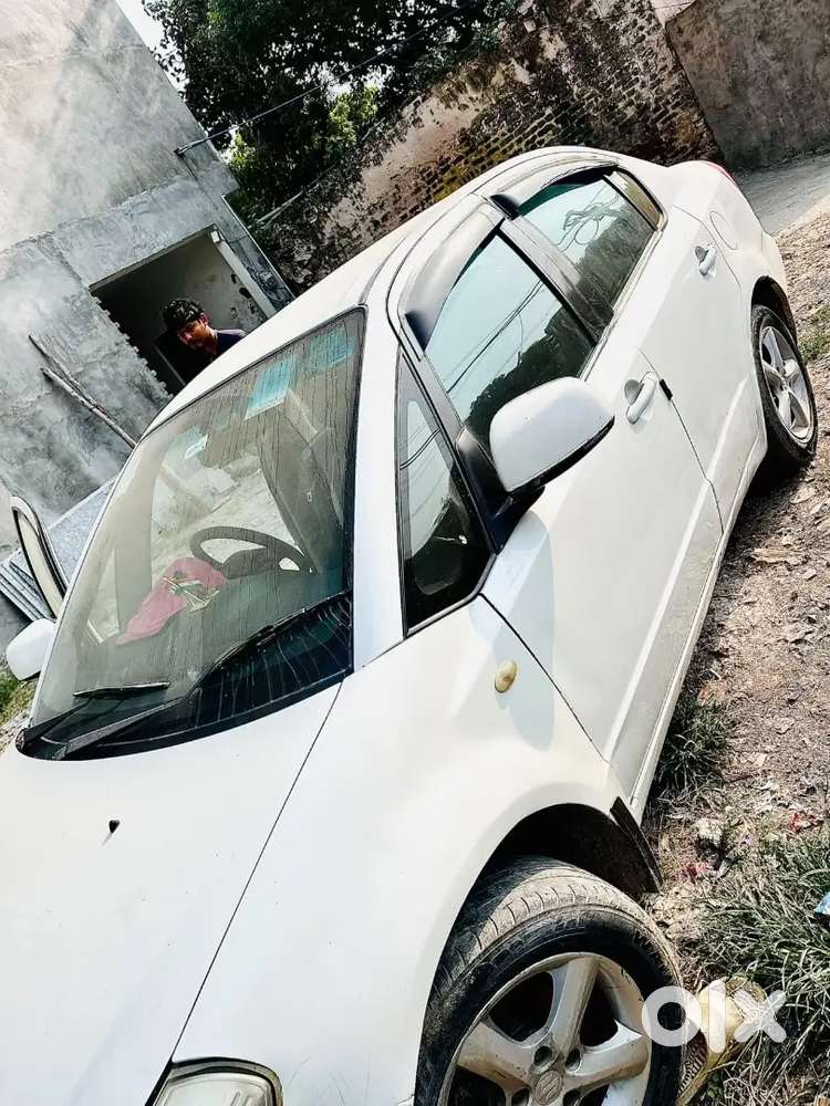 Maruti Suzuki Sx4 2013