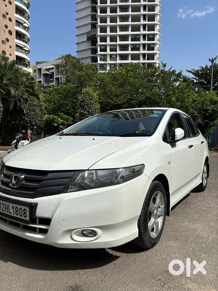 Honda City 1.5 V 5th Gen I-vtec Mt, 2011, Petrol