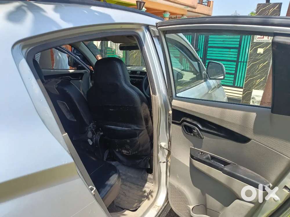 Mahindra Kuv100 Nxt 2017 Petrol 58000 Km Driven
