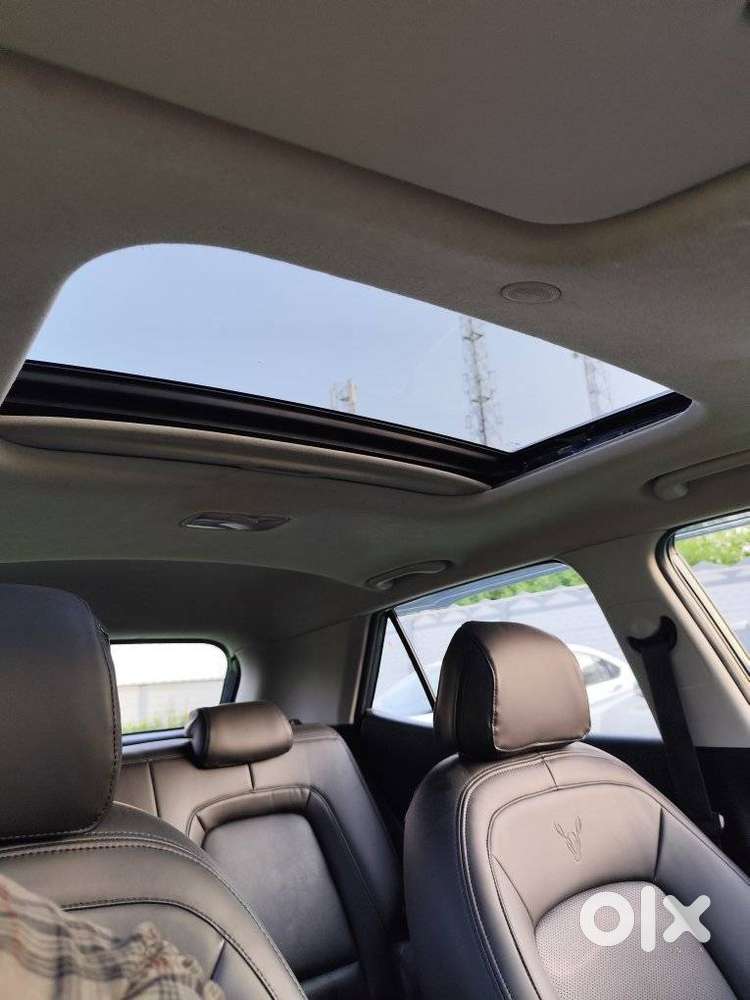 Hyundai Venue Sx Plus Turbo Dct, 2019, Petrol