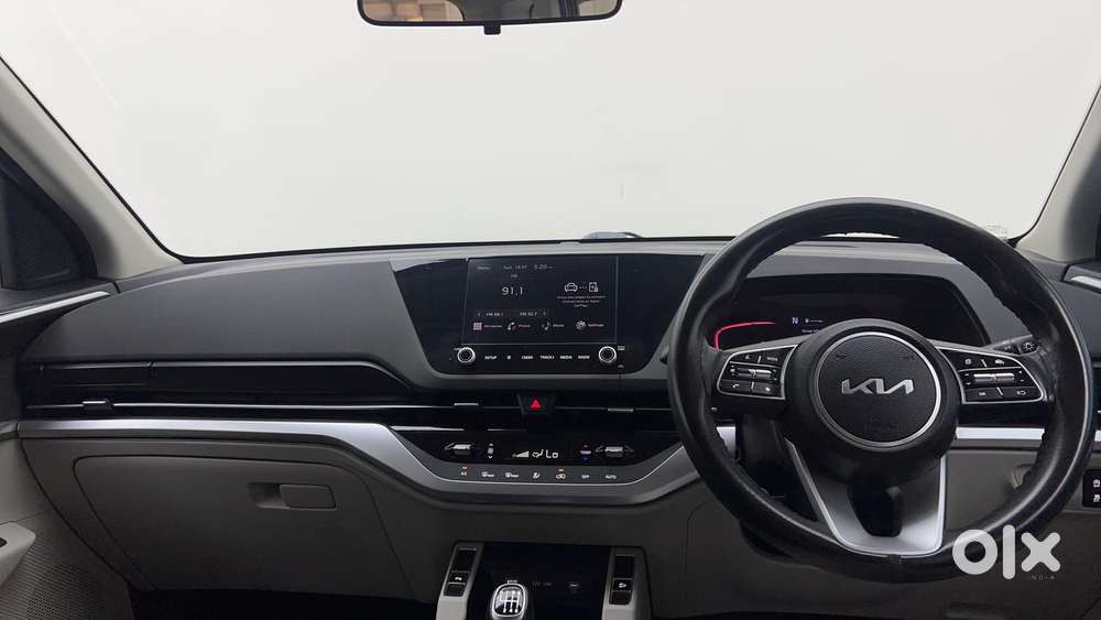 Kia Carens 1.4 Prestige Plus Turbo Dct 7 Str, 2023, Petrol