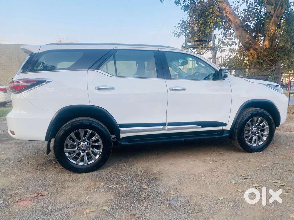 Toyota Fortuner 4x4 Mt 2.8 Diesel, 2022, Diesel