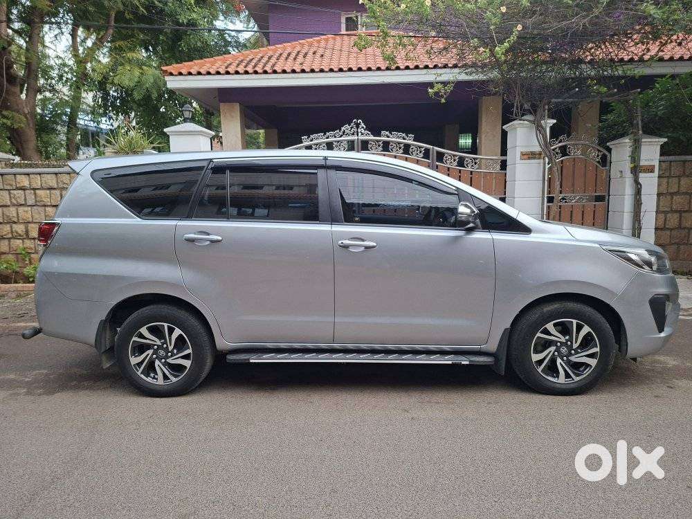 Toyota Innova Crysta 2.4 G Mt, 2021, Diesel