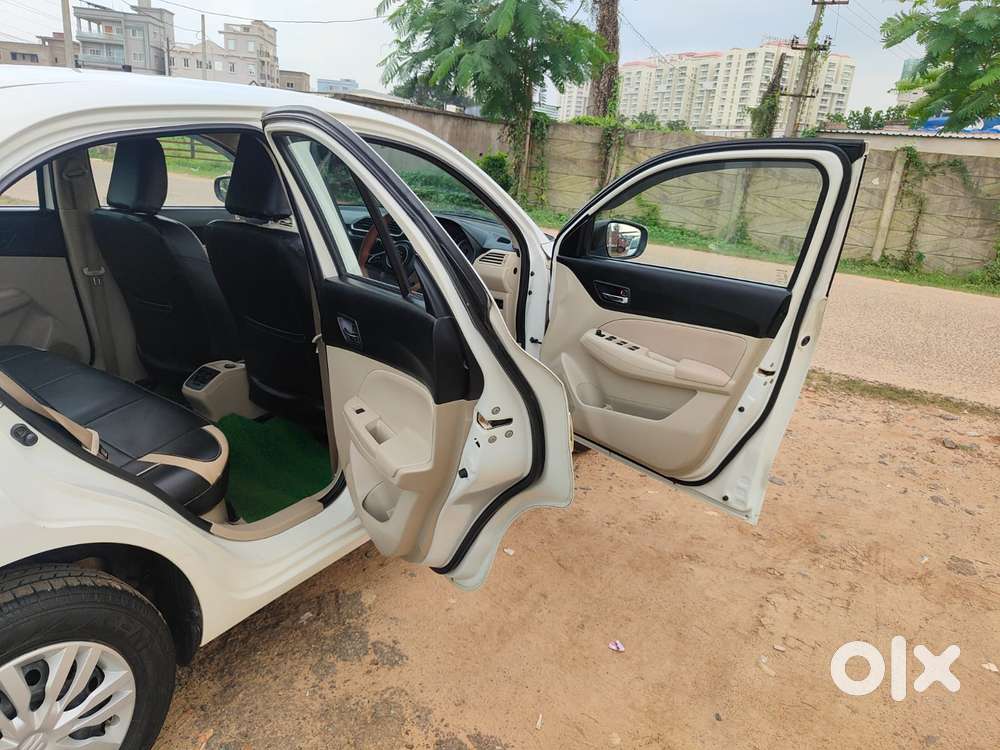 Maruti Suzuki Dzire 1.2 Vxi, 2021, Petrol