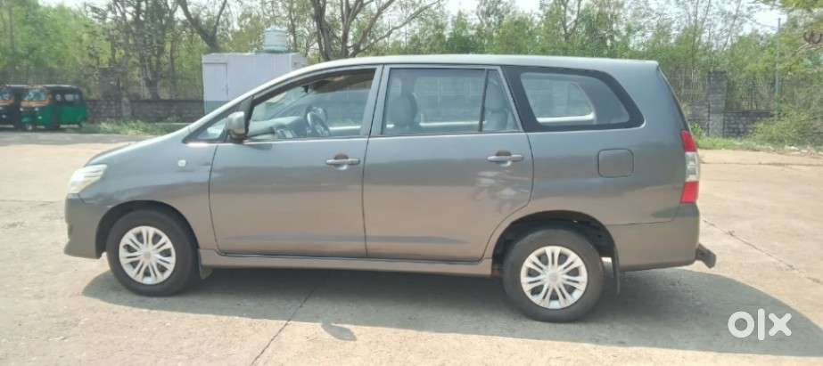 Toyota Innova 2.5 E 7 Str, 2012, Diesel