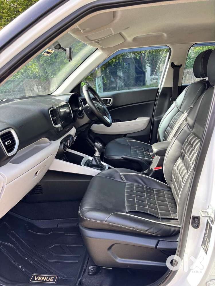 Hyundai Venue S Diesel, 2023, Diesel