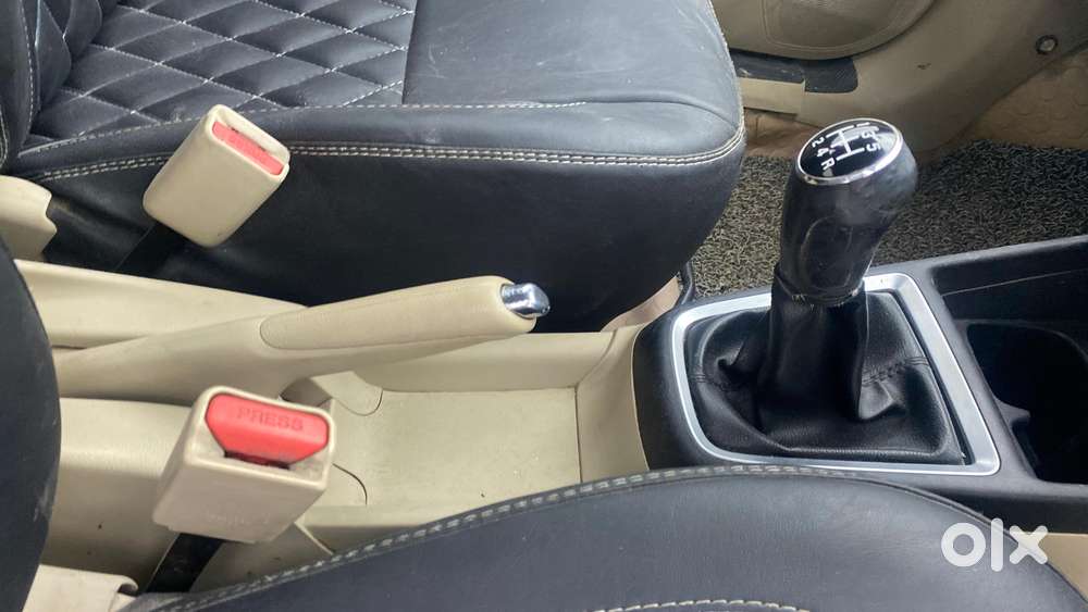 Maruti Suzuki Swift Dzire Zxi + Mt, 2018, Petrol
