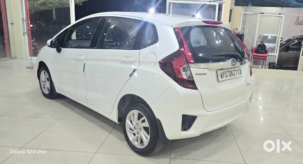 Honda Jazz V Automatic, 2017, Petrol