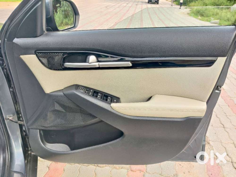 Kia Seltos Htx Ivt G, 2021, Petrol