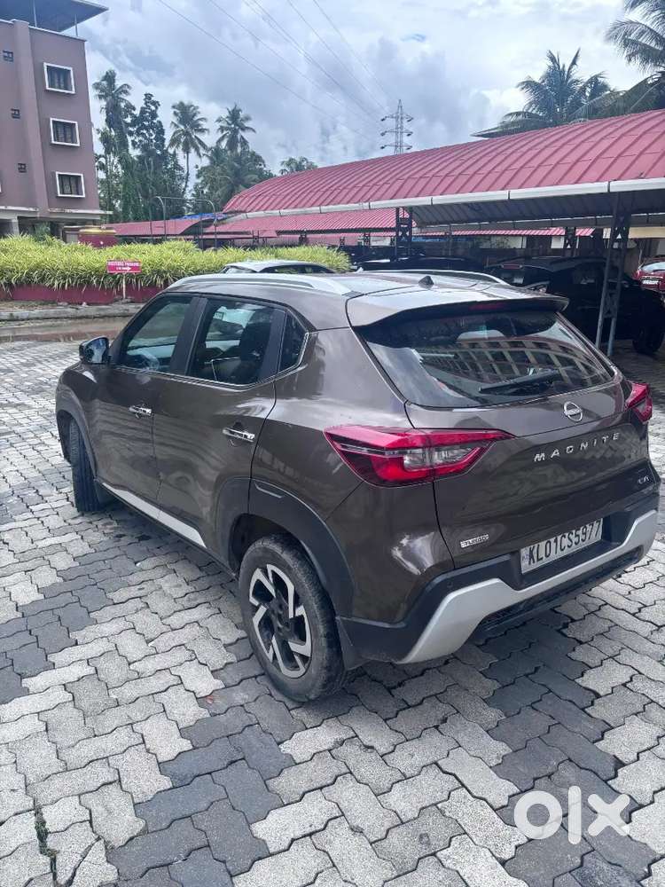 Nissan Magnite Turbo Cvt Xv Premium (top Model)  2021  Automatic Cvt