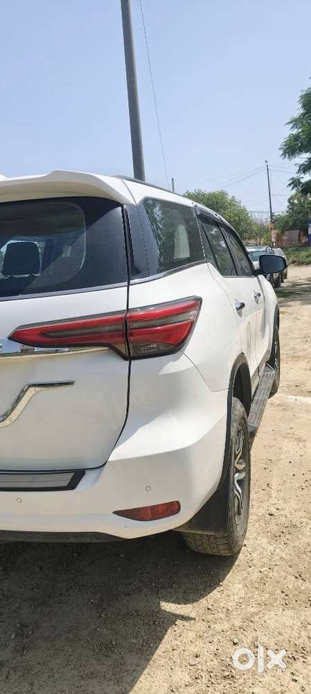 Toyota Fortuner 4x2 At 2.8 Diesel, 2022, Diesel