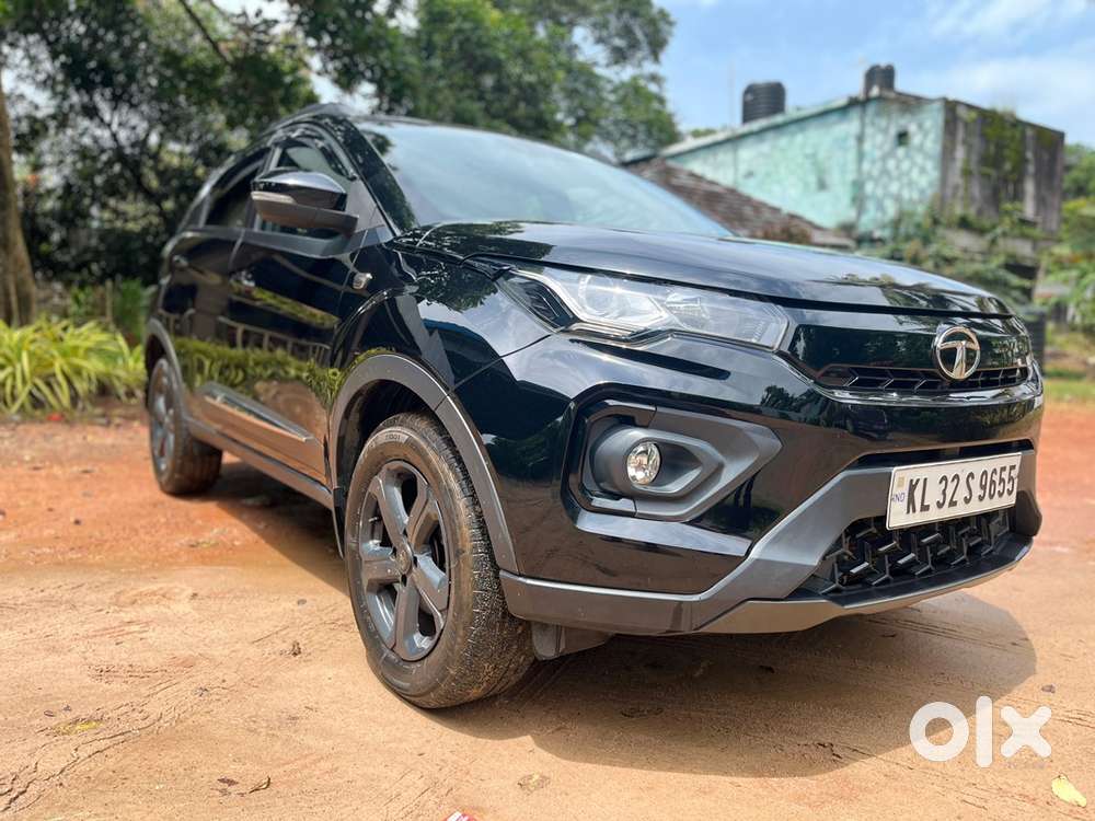 Tata Nexon Petrol 2022 Dark Edition