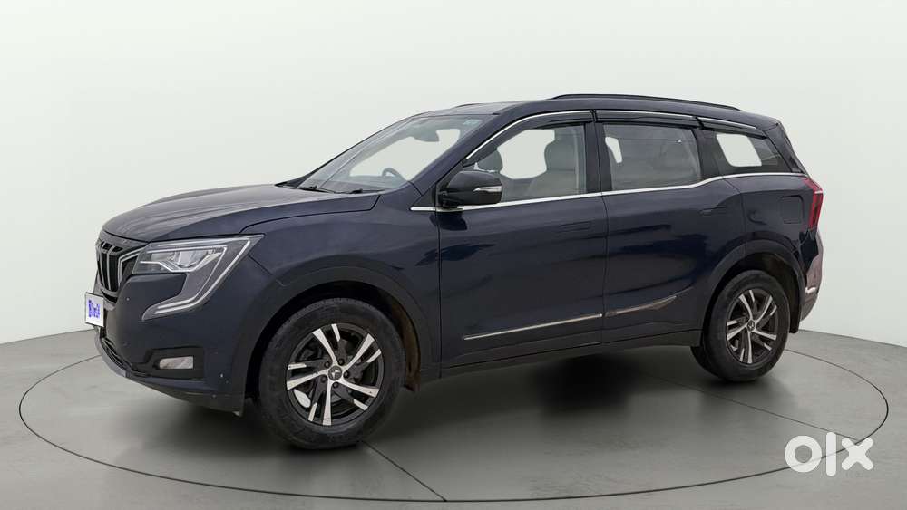 Mahindra Xuv700 2.0 Ax 5 Petrol At Str, 2022, Petrol