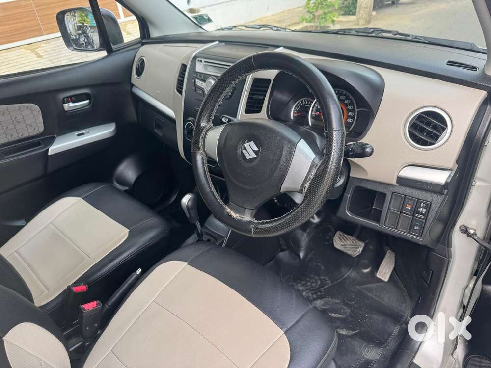 Maruti Suzuki Wagon R 1.0 Vxi Plus (o) Amt, 2016, Petrol
