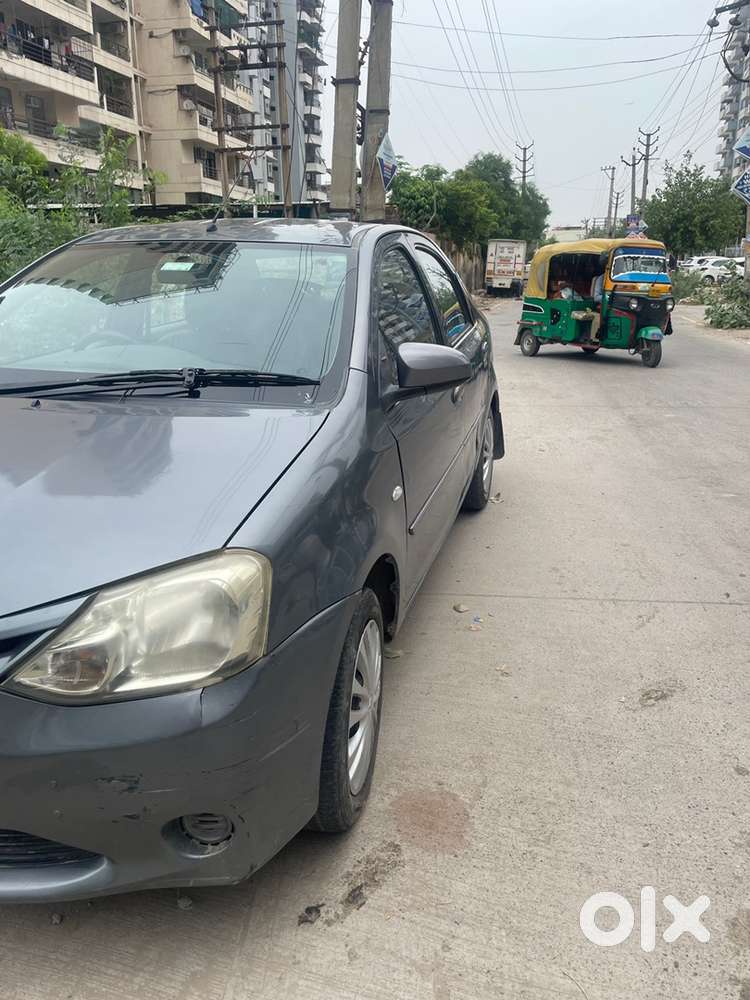 Toyota Etios Liva 2013