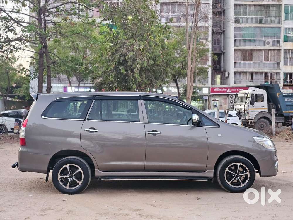Toyota Innova 2.5 G (diesel) 7 Seater, 2015, Diesel