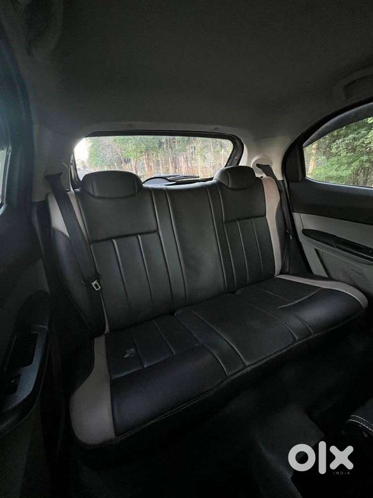 Tata Tiago, 2017, Petrol