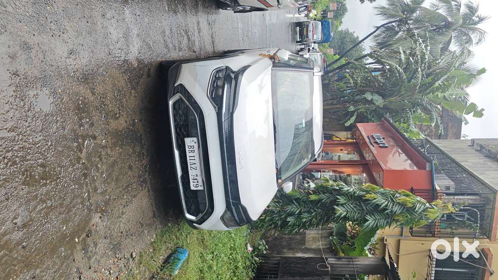 Kia Carens 2022 Luxury