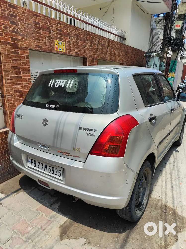 Maruti Suzuki Swift 2006 Petrol Well Maintained