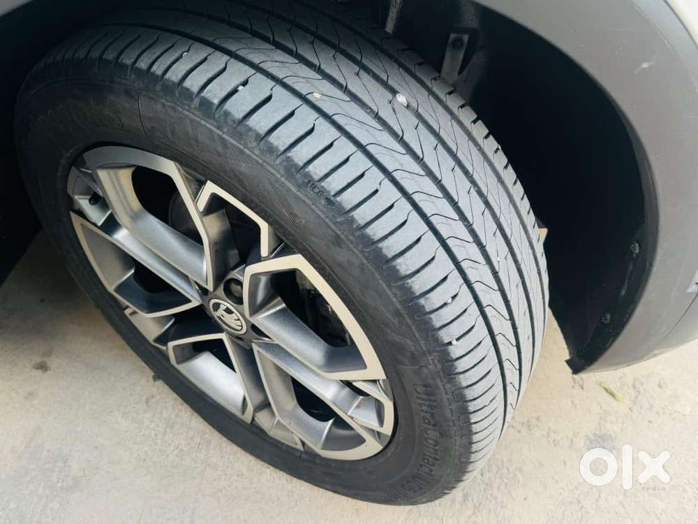 Skoda Kushaq 1.5 Tsi Style, 2022, Petrol