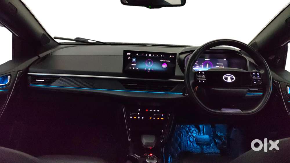 Tata Nexon Fearless S Purple 1.5 Revotorq Diesel 6mt Dual Tone, 2024..