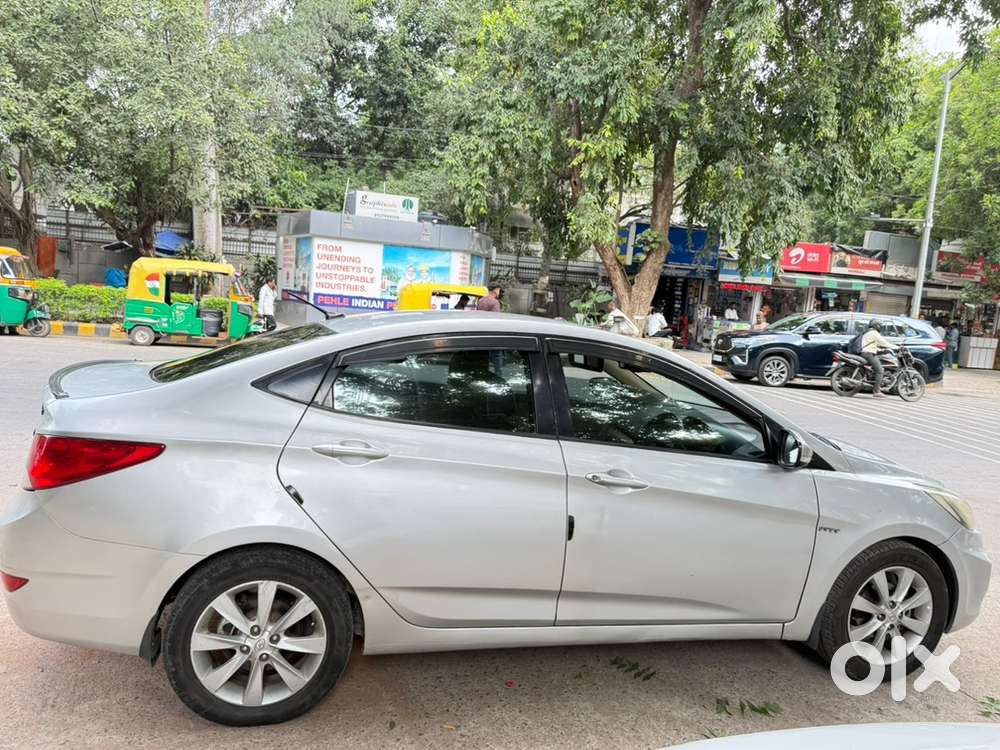 Hyundai Fluidic Verna 2013 Year