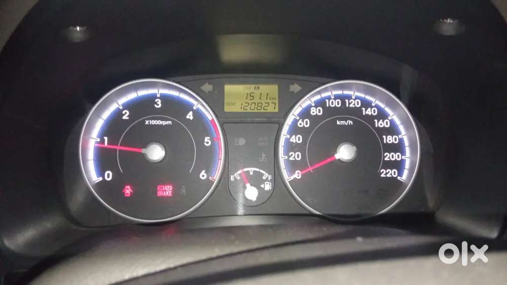 Hyundai Verna 2010 Car