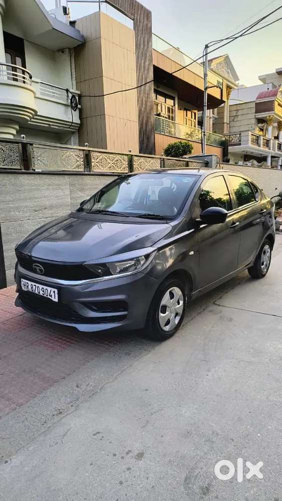 All New Car Company Green Cng With Double Cylinder