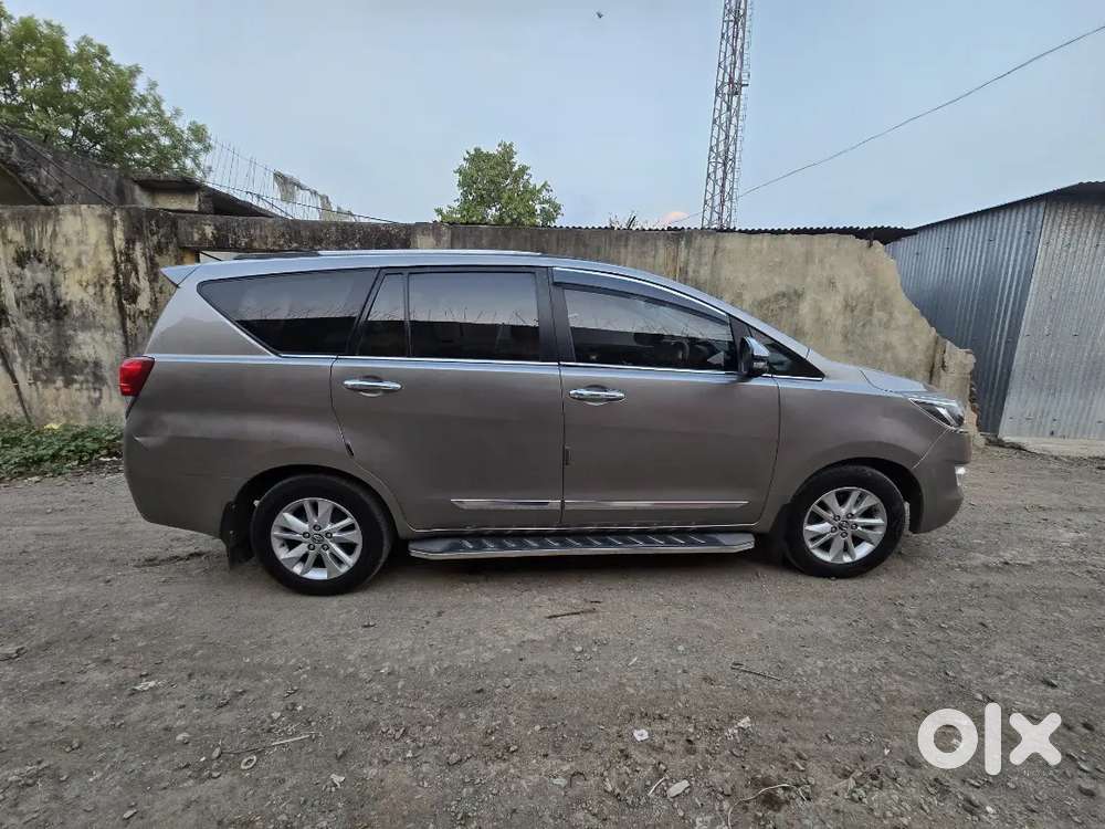 Toyota Innova Crysta 2.4 V Manual Diesel 2019