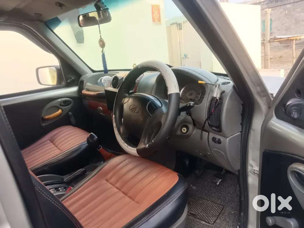 Mahindra Scorpio 2011
