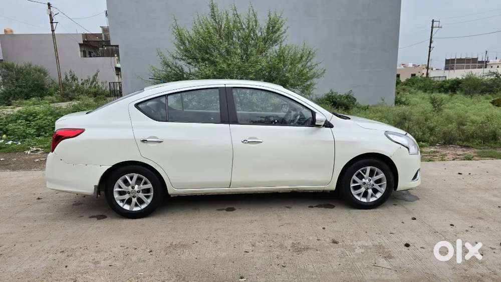 Nissan Sunny 2015 Diesel 80000 Km Driven