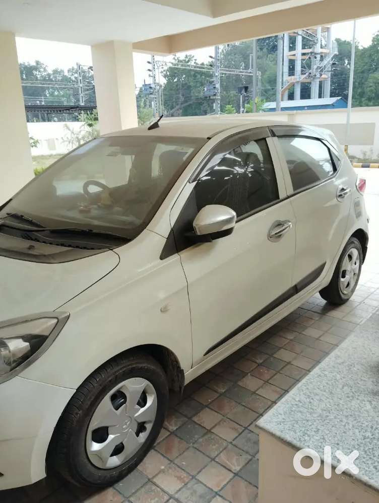Tata Tiago 2017 Petrol Revotron