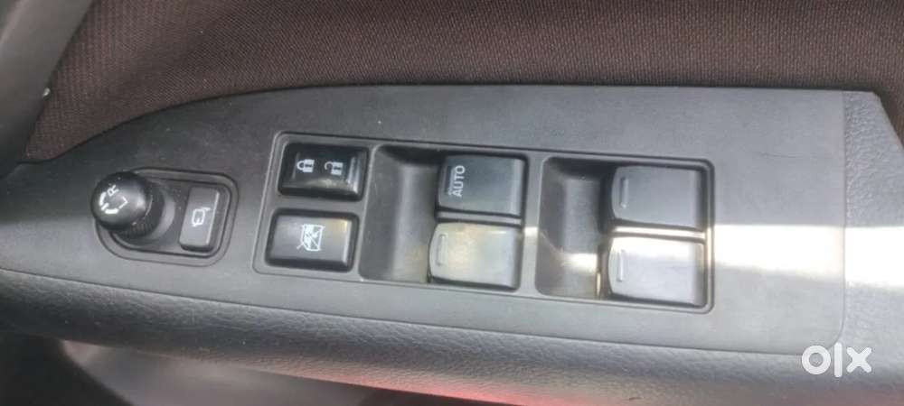 Maruti Suzuki Brezza 1.5 Zxi Plus Smart Hybrid Dual Tone, 2022, Petr..