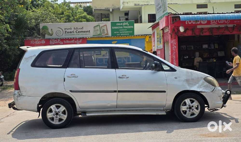 Toyota Innova 2.5 Vx 7 Str, 2017, Diesel